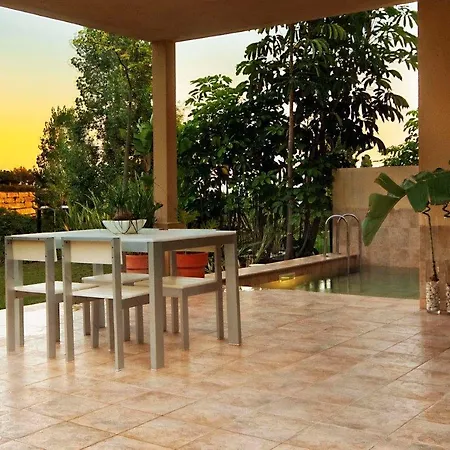 Reserva Del Higueron Deluxe &